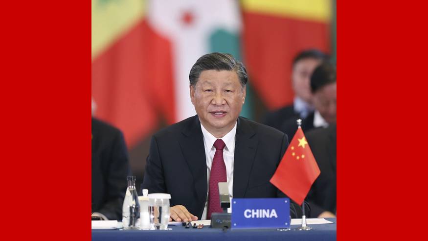 习近平和南非总统拉马福萨共同主持中非领导人对话会