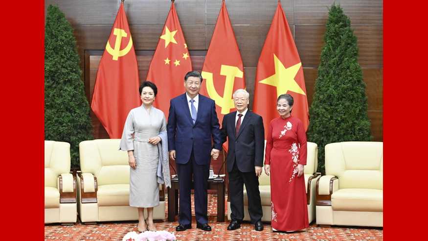 习近平总书记圆满结束对越国事访问