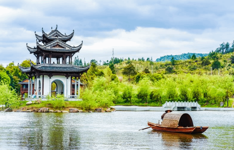 适合中老年人的3种旅行方式 好玩好看不累