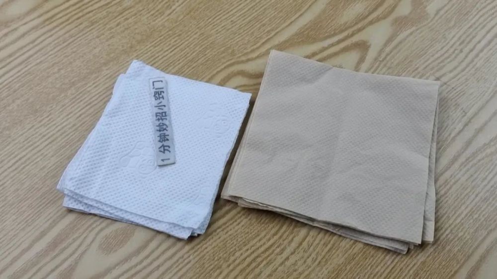 很多人买黄色卫生纸 它和白色纸哪种更好