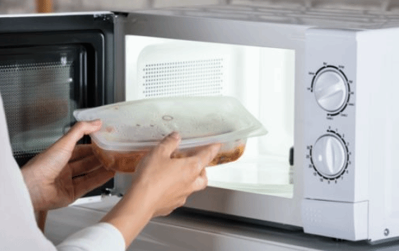 “塑料”到底能不能进微波炉？不存在真正的安全