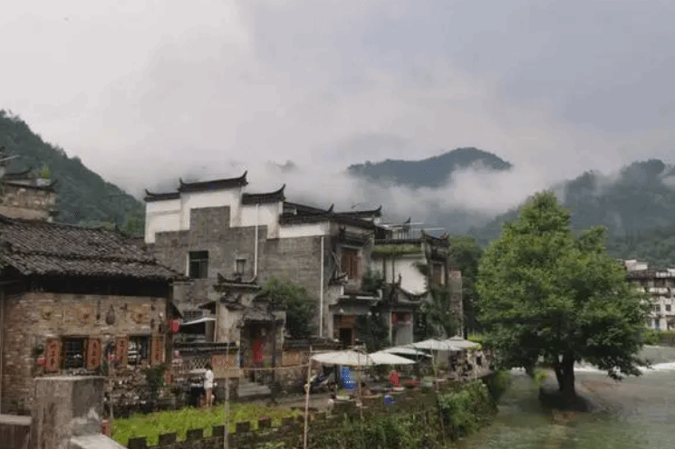 江西省景德镇市浮梁县瑶里村 古村白墙黛瓦 瓷韵茶香悠长