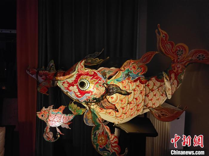 图为鱼灯。 受访者供图 图为鱼灯。 受访者供图