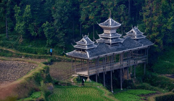 “桥”：贵州苗乡侗寨的文化承载