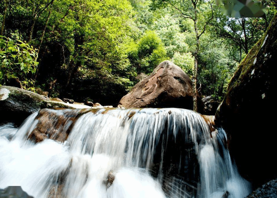 福建值得一去的美景 有“闽南第一瀑”的美誉