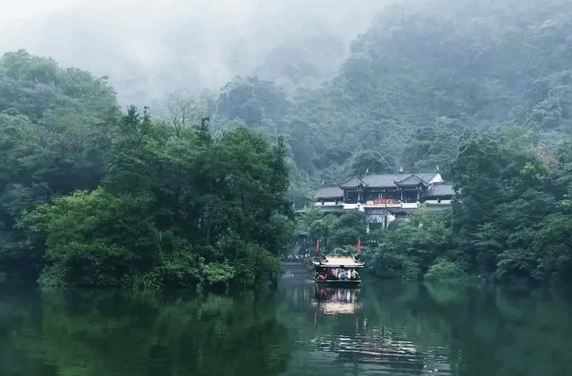 成都火遍全国10大网红景点 你打卡过几个