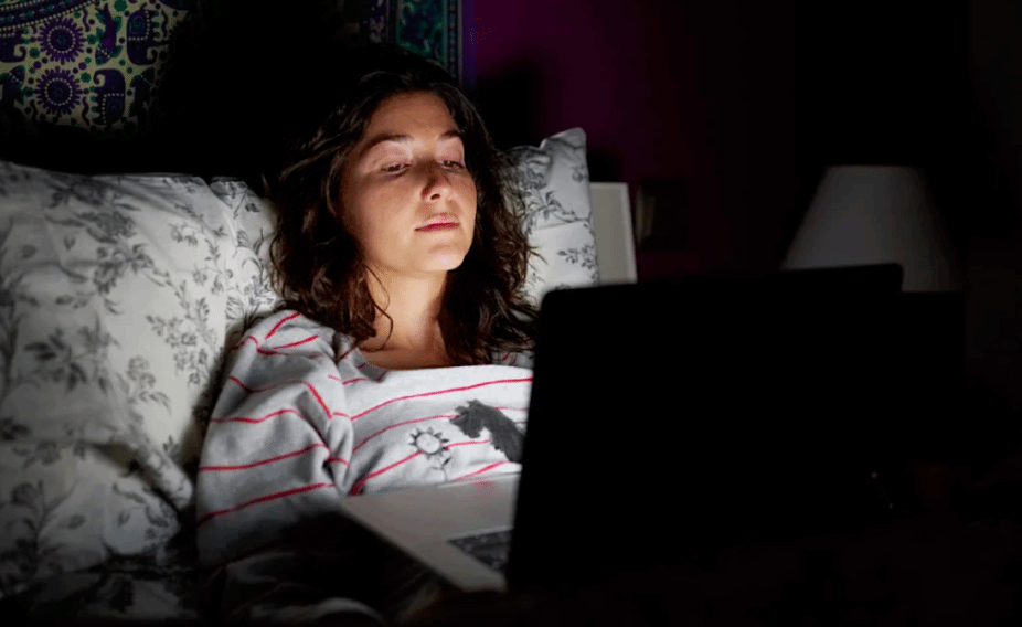 睡前拖延症是怎么回事 应警惕因此带来的负面作用
