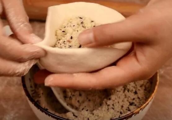 花生米超好吃的新做法 不水煮不油炸比肉还香的美味