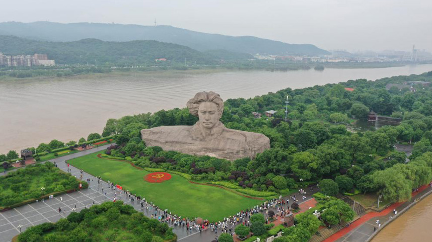 长沙橘子洲景区恢复开放