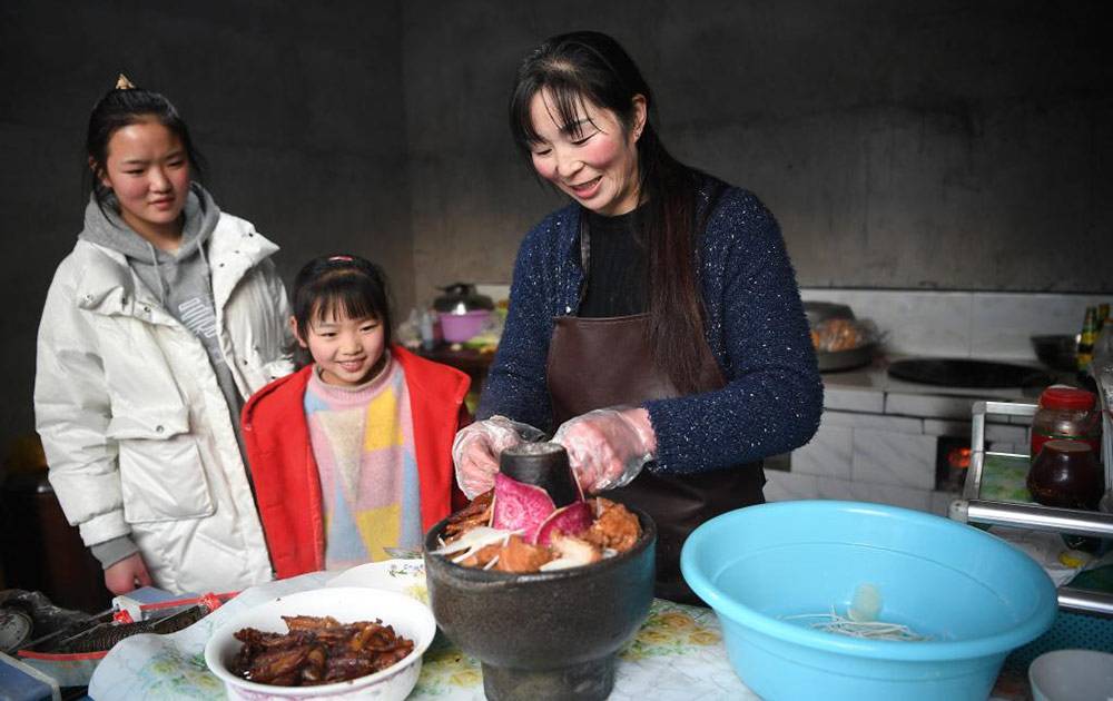 幸福的味道——暖锅里的幸福年