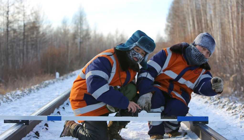 饮冰卧雪 扎根中国最北角的极寒作业者