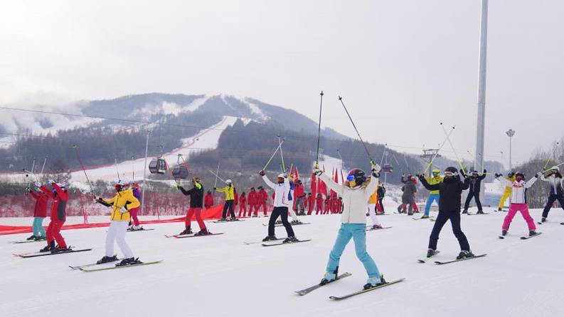 新中国第一座高山滑雪场“重装绽放”
