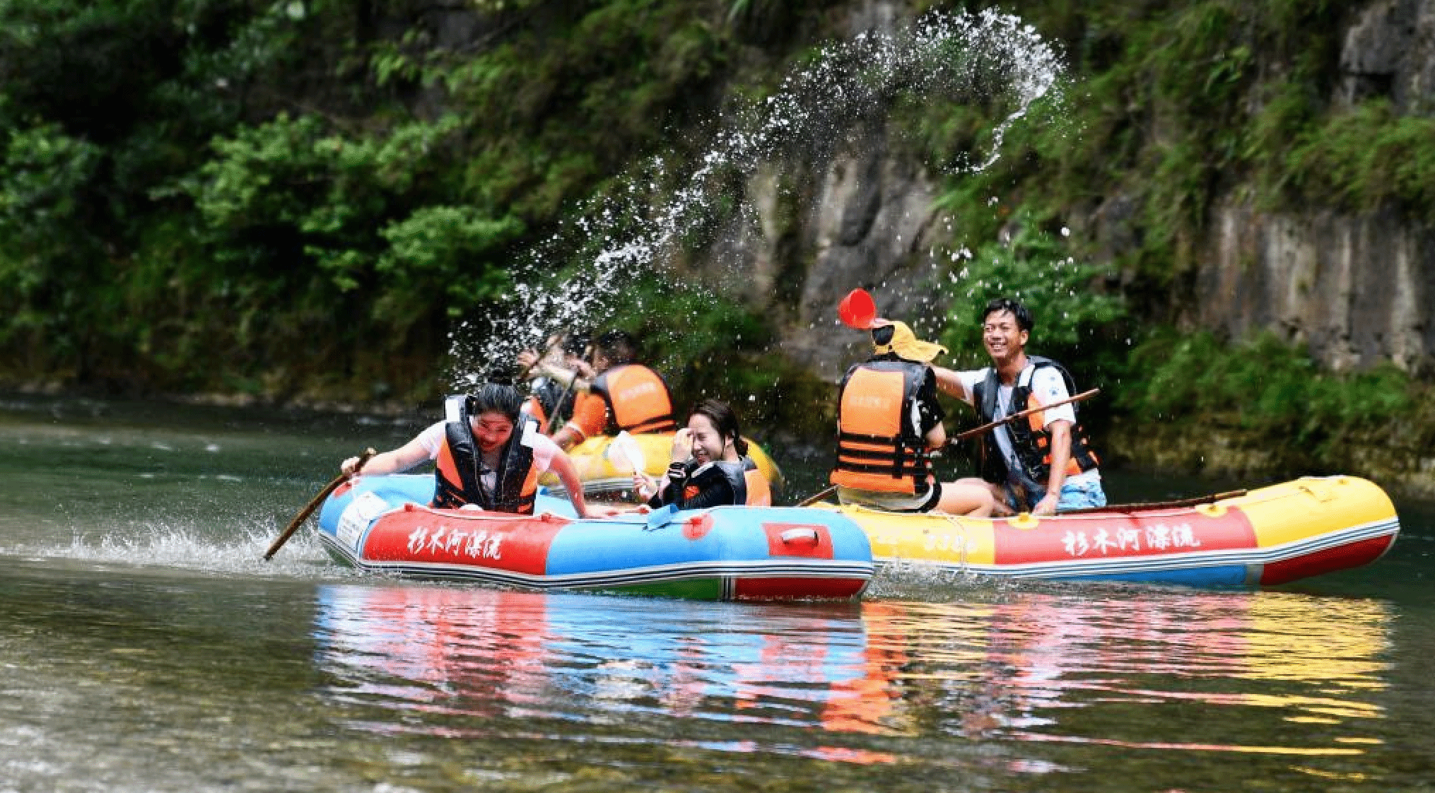 贵州施秉：“避暑经济”激发旅游市场新活力