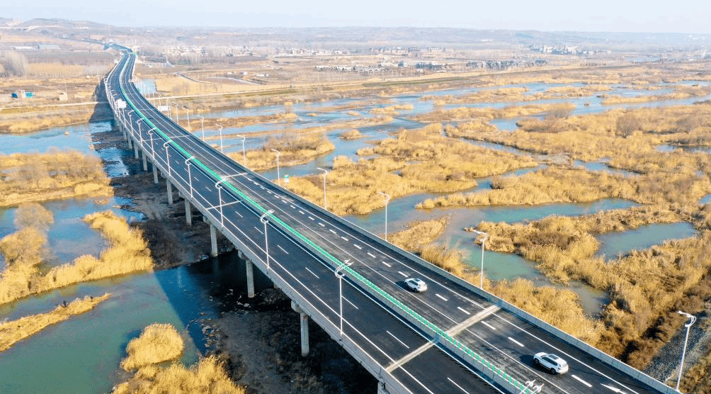 河南新伊高速建成通车