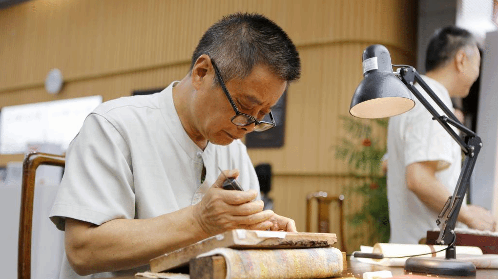 2023年中华传统晒书活动在江苏扬州启动