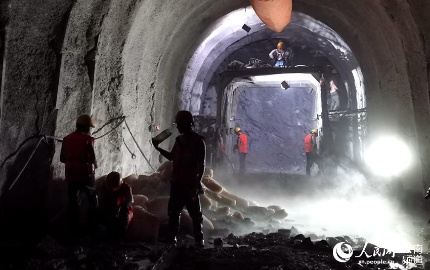 9502.6米！大瑞铁路秀岭隧道建设创下新纪录