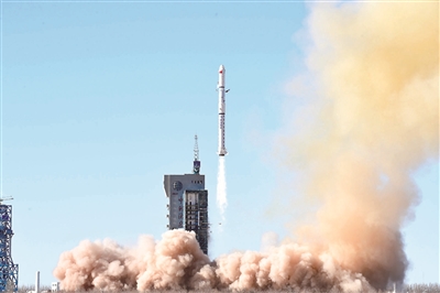 长征三剑客共建空间站 天问一号择机着陆火星