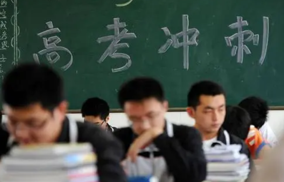 多地启动高考阅卷工作 查分时间表陆续出炉