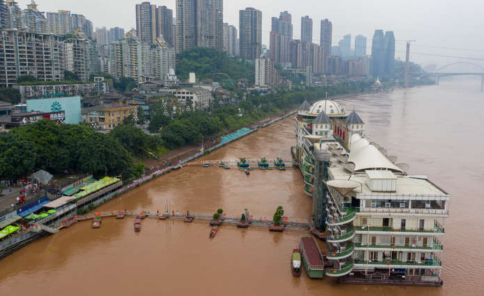 长江嘉陵江重庆段迎大幅度涨水过程 实施交通管制