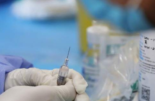 工信部：中国新冠疫苗年产能达到50亿剂