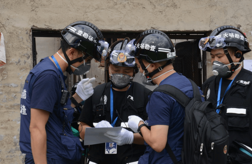 两部门开展消防刑侦火灾调查联合演练比武