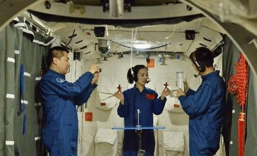 中国空间站首次太空授课将于9日下午开讲