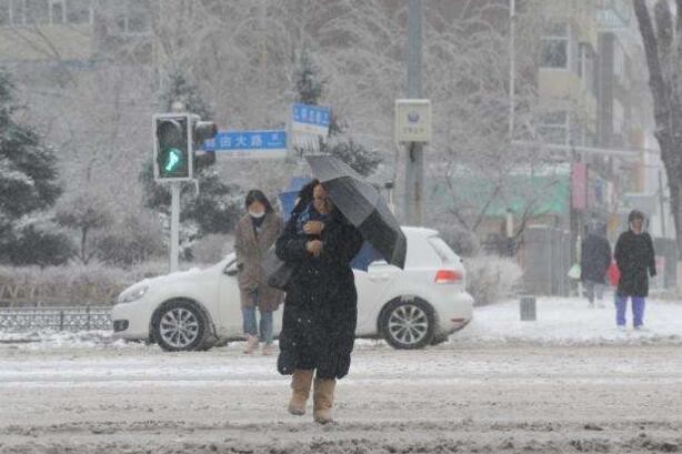 本月第三轮大范围雨雪来袭 全国大部气温偏低