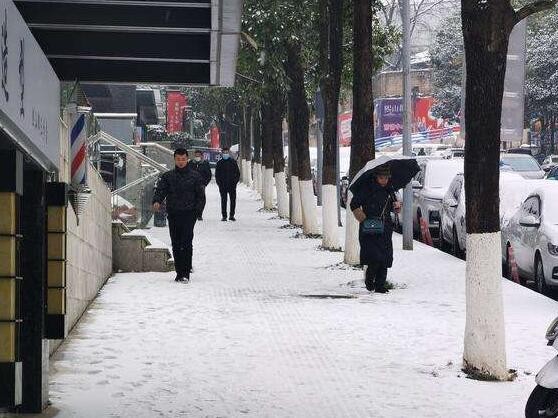 南方雨雪天气致多地受灾 各地保障应急有序推进