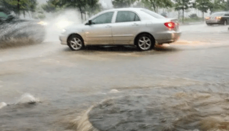 华南强降雨持续中 广东福建等地暴雨如注