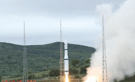 一箭16星！中国成功发射吉林一号高分03D09星等卫星