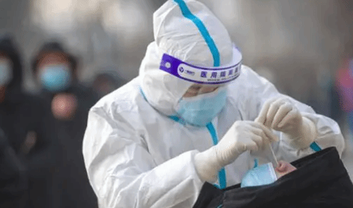 北京：11月24日起进入公共场所查验48小时内核酸检测阴性证明