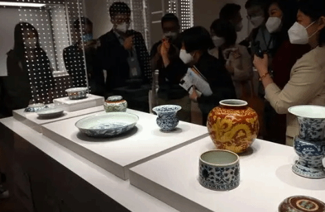 香港故宫文化博物馆开馆首年获赠逾千件藏品