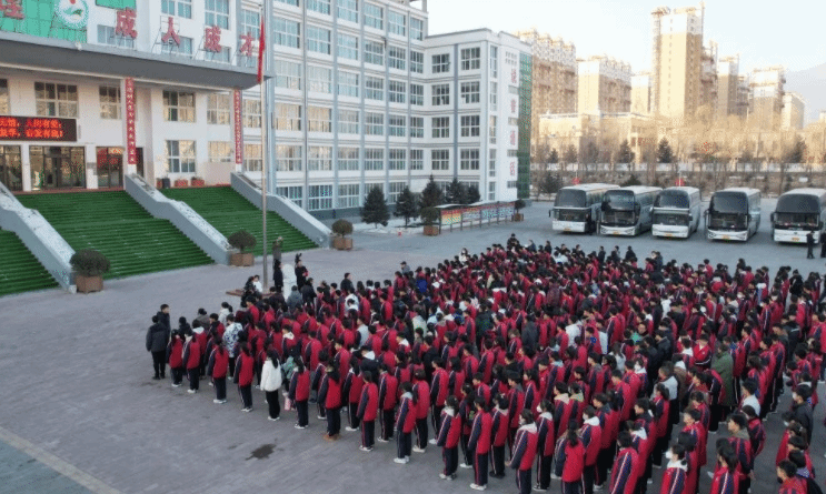 积石山县高三学生全部进行异地安置复学