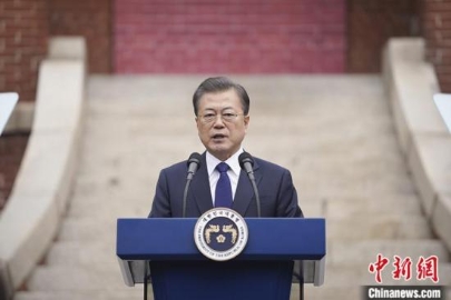 韩国总统文在寅：将力促朝美领导人再次会谈