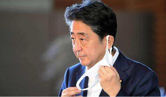 日本首相入院体检引关注 院方称健康没问题