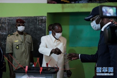 几内亚18日举行总统选举 共有12名候选人参选