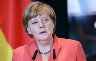 德国总理默克尔说德国疫情蔓延速度快于年初