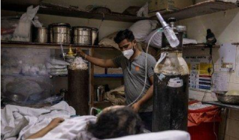 印度政府考虑采取更多措施缓解医用氧气短缺问题