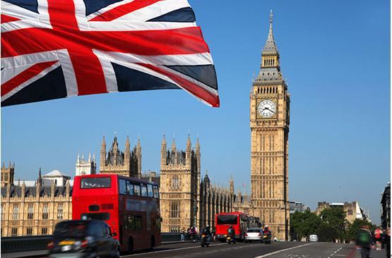 英国拟8月16日起放宽新冠隔离规定