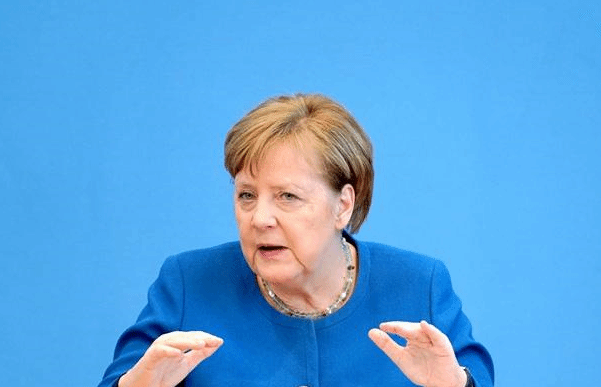 默克尔：德国不能在难民问题上重蹈覆辙