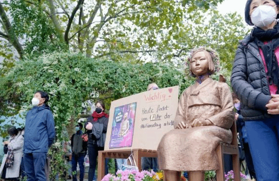 德国柏林举行集会要求保留“慰安妇”雕像