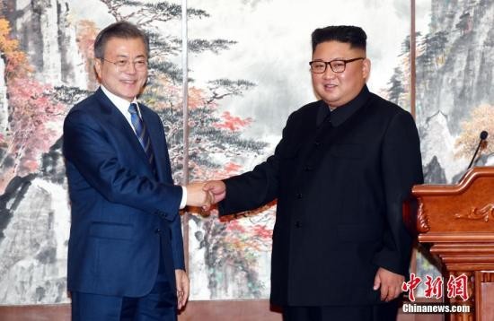 金正恩提恢复朝韩热线 称美国想会谈却不改敌对