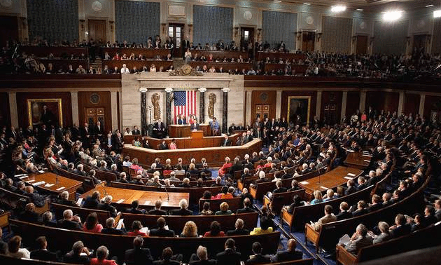 美参议院表决通过暂时提高政府债务上限法案