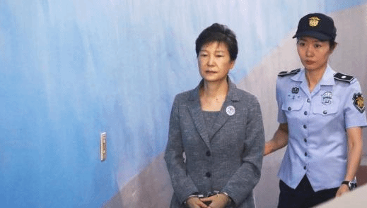 朴槿惠获特赦150亿韩元罚款被免除 提前17年出狱