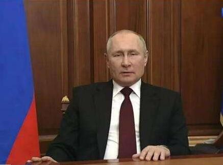 普京敦促乌克兰停止战斗　美乌总统再次通话