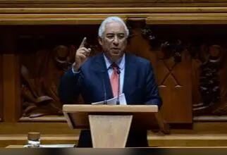 葡萄牙总理科斯塔率领新政府宣誓就职