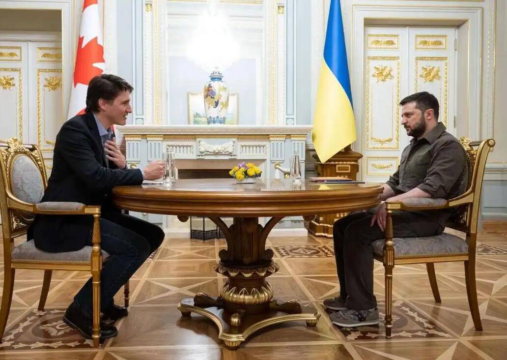 加拿大总理特鲁多访问乌克兰 会晤乌总统泽连斯基