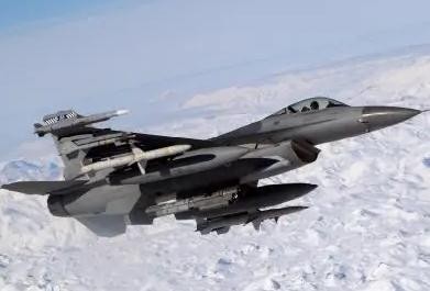 罗马尼亚决定从挪威购买32架二手F-16战机