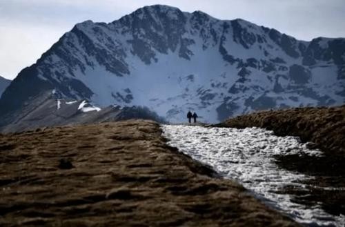 法国冬季体育赛事因阿尔卑斯山和比利牛斯山缺乏积雪受冲击