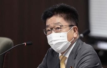 日本防疫措施或调整：政府探讨室内无需戴口罩方案